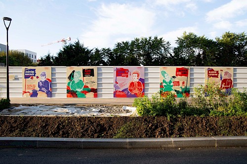 FRESQUE ✺ Communardes, des parcours de vie singuliers : Conception et r&eacute;alisation d&rsquo;une fresque en cinq panneaux illustrant le parcours de femmes militantes de la Commune de Paris
Dans le cadre du dispositif &ldquo;Les Ardoines se d&eacute;voilent&rdquo;, nous avons r&eacute;alis&eacute; des fresques sur panneaux pour mettre en lumi&egrave;re 5 communardes, qui donneront leurs noms aux futures rues du quartier Descartes.